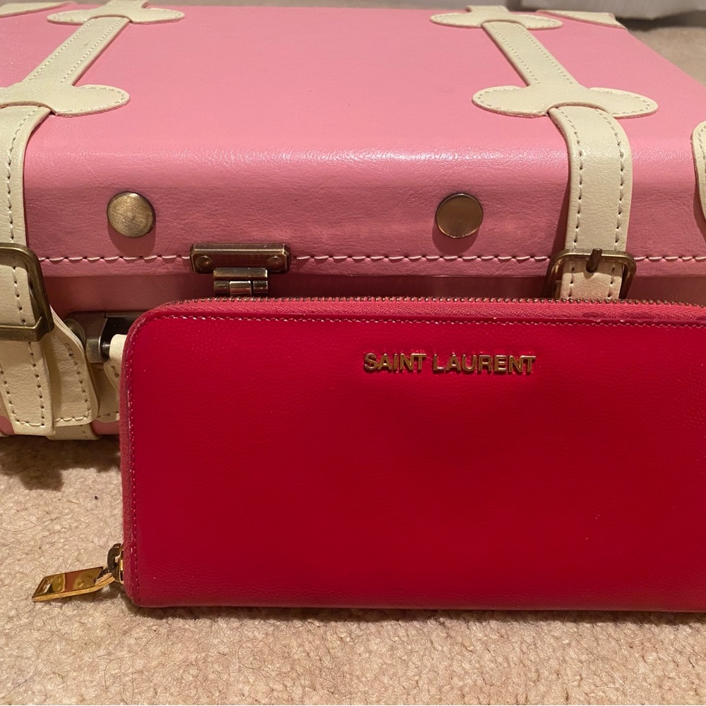 SAINT LAURENT WALLET! EUC!